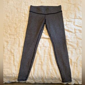 Lululemon leggings with grey/black herringbone pattern